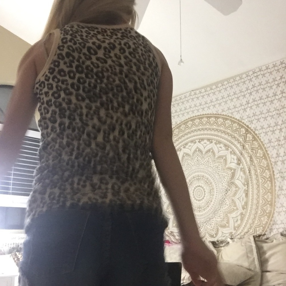 Leopard - Picture 2 of 2